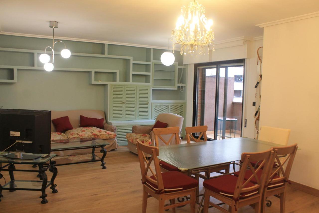 Apartamento Pamplona Comfort Luaran gambar
