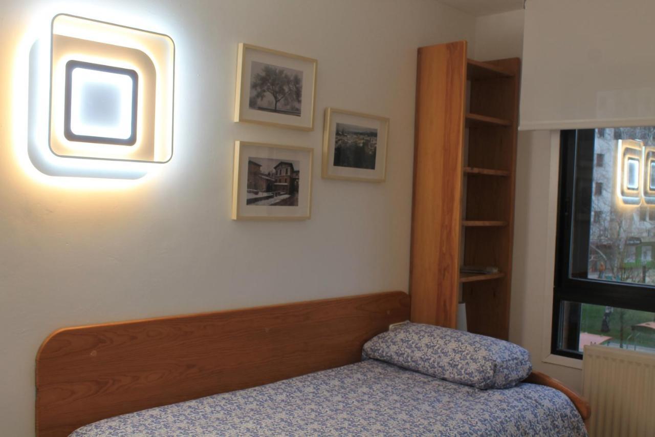Apartamento Pamplona Comfort Luaran gambar